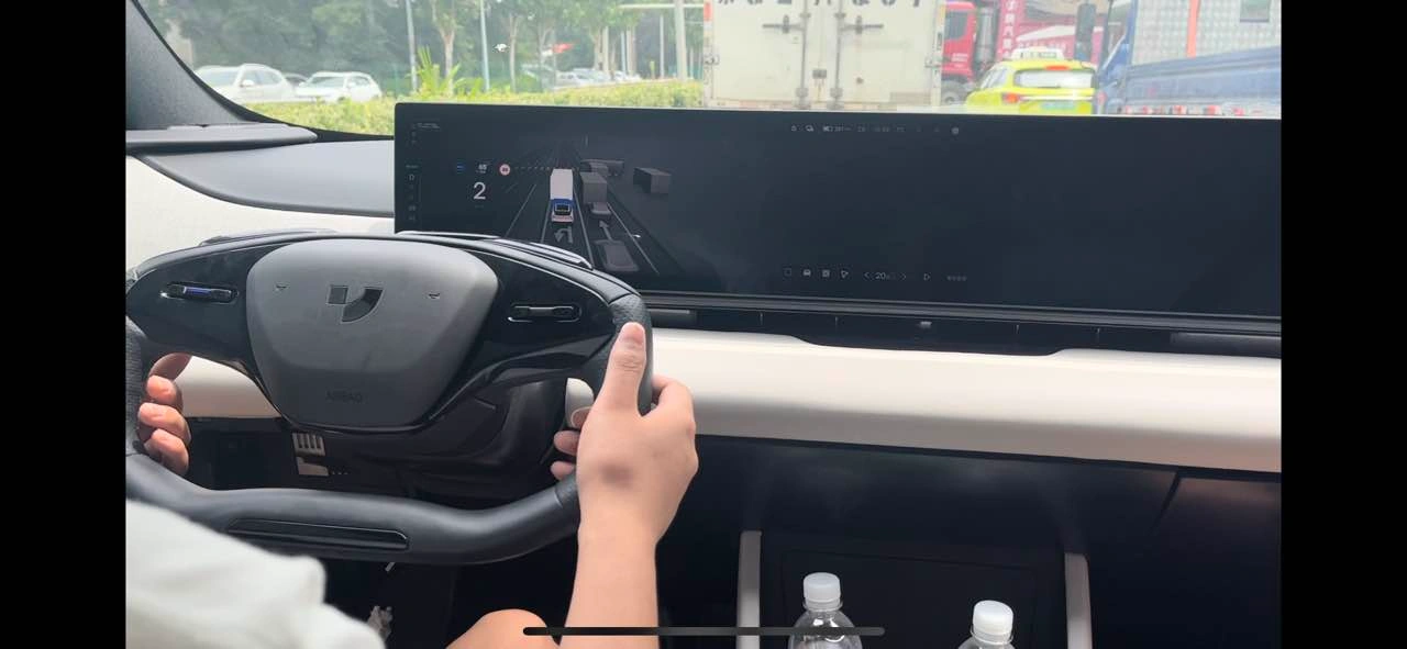 JIDU cockpit prototype road test